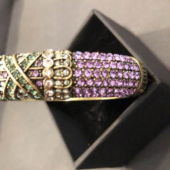 HEIDI DAUS Purple Green Criss Cross Design Swarovski Crystal Spring Hinge Bangle - Picture 16 of 17